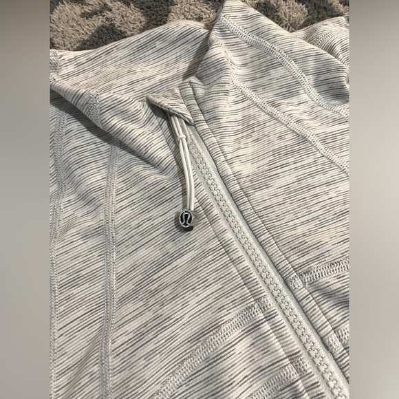 Lululemon Wee Are From Space Nimbus Define Jacket - Picture 2 of 8